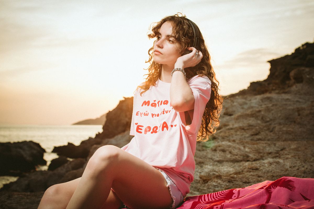 T SHIRT